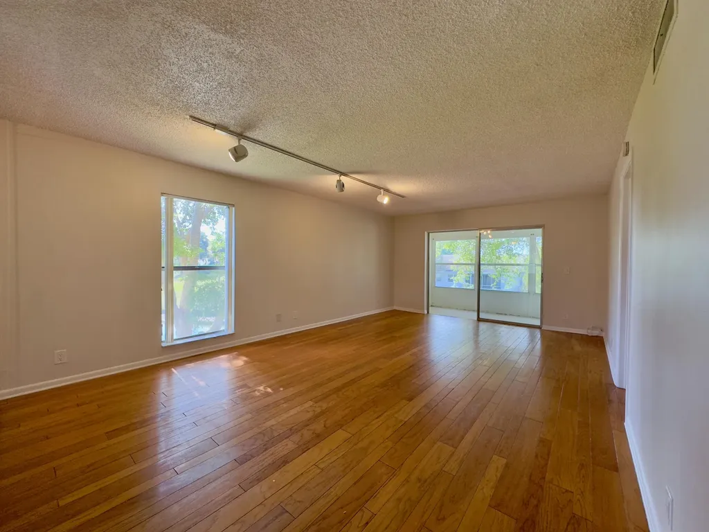 2800 Fiore Way Delray Beach FL 33445