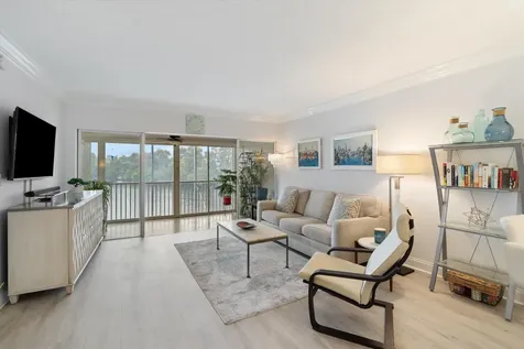 1319 E Hillsboro Boulevard Deerfield Beach FL 33441