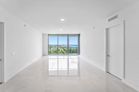 220 Lake Shore Drive Lake Park FL 33403