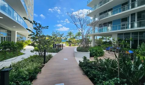 220 Lake Shore Drive Lake Park FL 33403