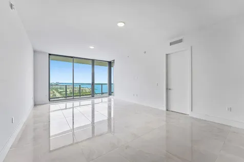 220 Lake Shore Drive Lake Park FL 33403