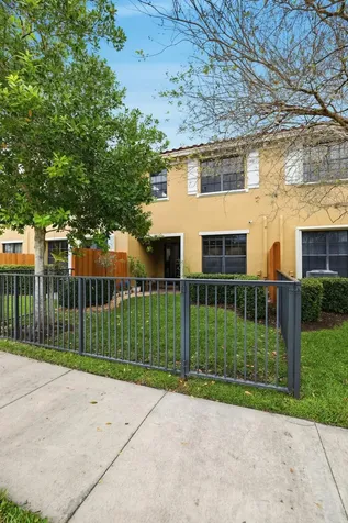 10457 Wellington Parc Drive Wellington FL 33449