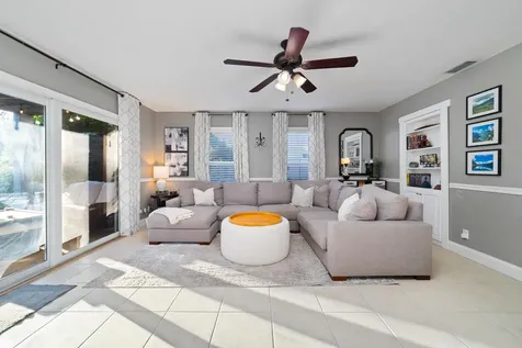 1045 Raintree Lane Wellington FL 33414