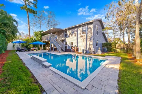 1045 Raintree Lane Wellington FL 33414