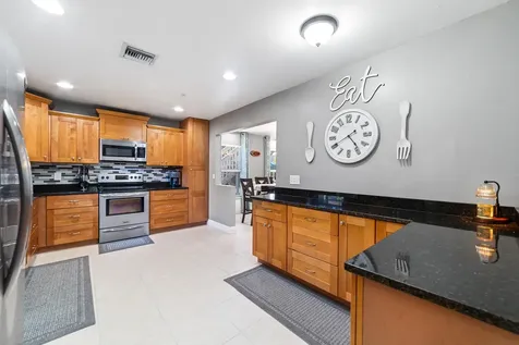 1045 Raintree Lane Wellington FL 33414