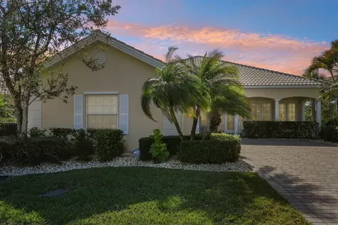 8693 Se Nicolete Lane Hobe Sound FL 33455