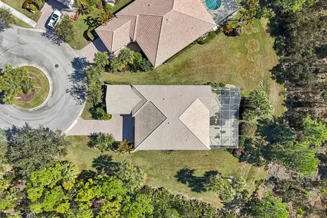 8693 Se Nicolete Lane Hobe Sound FL 33455