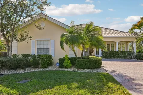 8693 Se Nicolete Lane Hobe Sound FL 33455