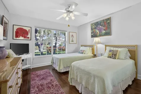 951 Augusta Pointe Drive Palm Beach Gardens FL 33418