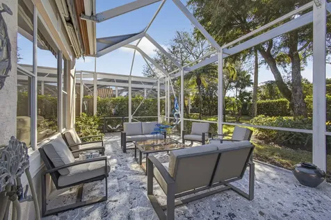 951 Augusta Pointe Drive Palm Beach Gardens FL 33418