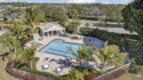 951 Augusta Pointe Drive Palm Beach Gardens FL 33418