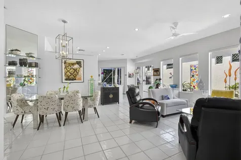 951 Augusta Pointe Drive Palm Beach Gardens FL 33418
