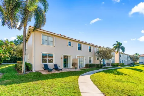 16154 Poppyseed Circle Delray Beach FL 33484