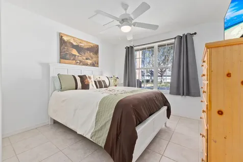 524 Sw Cyrilla Trail Port Saint Lucie FL 34953