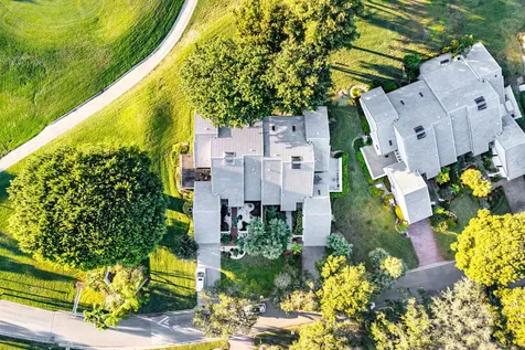 37 Clubhouse Lane Boynton Beach FL 33436