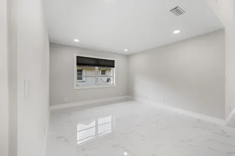 6426 Pointe Pleasant Circle Delray Beach FL 33484