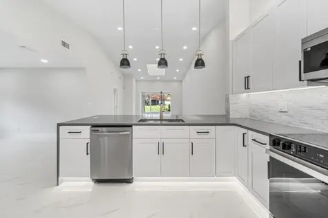 6426 Pointe Pleasant Circle Delray Beach FL 33484
