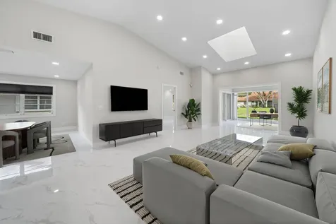 6426 Pointe Pleasant Circle Delray Beach FL 33484