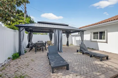1012 W Camino Real Boca Raton FL 33486
