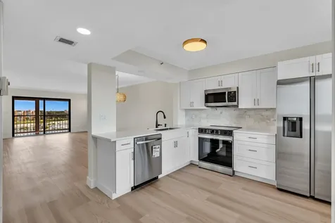 7076 Huntington Lane Delray Beach FL 33446