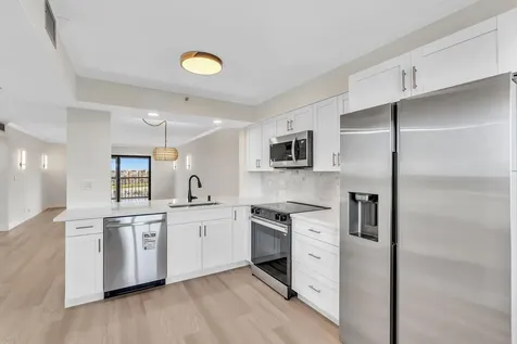 7076 Huntington Lane Delray Beach FL 33446