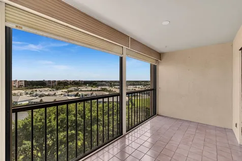 7076 Huntington Lane Delray Beach FL 33446