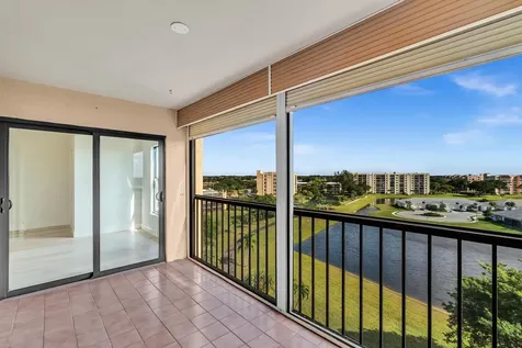 7076 Huntington Lane Delray Beach FL 33446