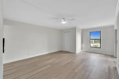 7076 Huntington Lane Delray Beach FL 33446