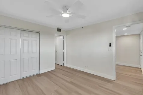 7076 Huntington Lane Delray Beach FL 33446
