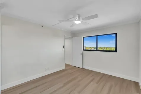 7076 Huntington Lane Delray Beach FL 33446