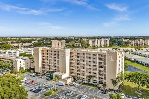 7076 Huntington Lane Delray Beach FL 33446