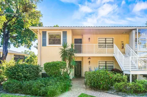 14 Westgate Lane Boynton Beach FL 33436
