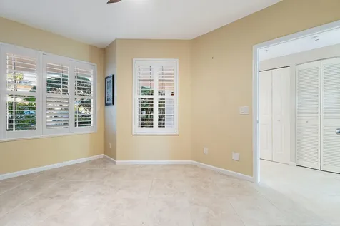 5800 Ne Island Cove Way Stuart FL 34996