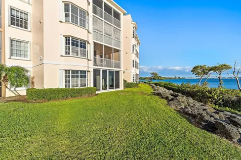 5800 Ne Island Cove Way Stuart FL 34996