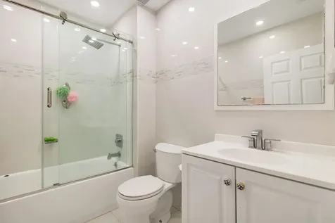 324 Pilgrim Road West Palm Beach FL 33405