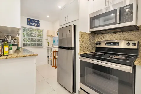324 Pilgrim Road West Palm Beach FL 33405