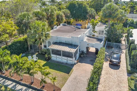 324 Pilgrim Road West Palm Beach FL 33405