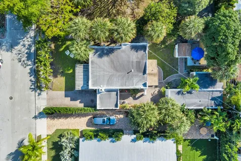 324 Pilgrim Road West Palm Beach FL 33405