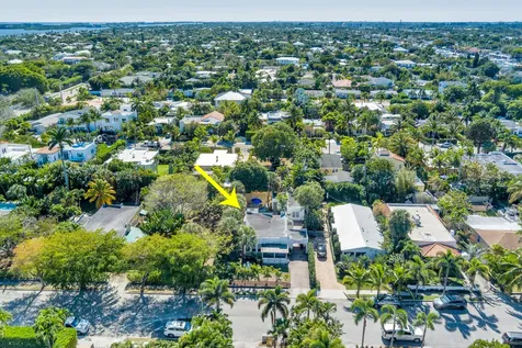 324 Pilgrim Road West Palm Beach FL 33405