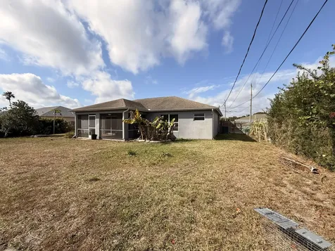 634 Sw Millard Drive Port Saint Lucie FL 34953