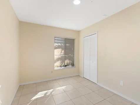 1365 Sw Parma Avenue Port Saint Lucie FL 34953