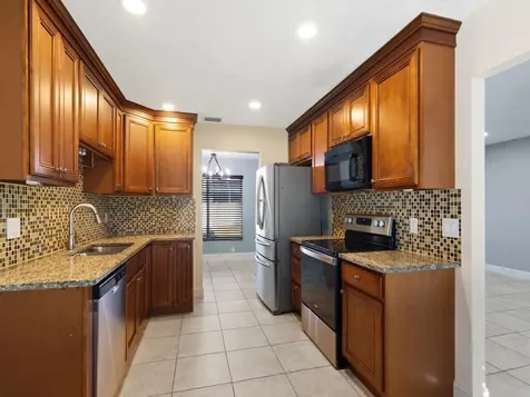 1365 Sw Parma Avenue Port Saint Lucie FL 34953