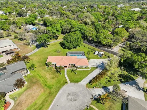 1100 Fleetwood Lane Fort Pierce FL 34982