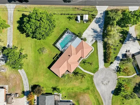 1100 Fleetwood Lane Fort Pierce FL 34982