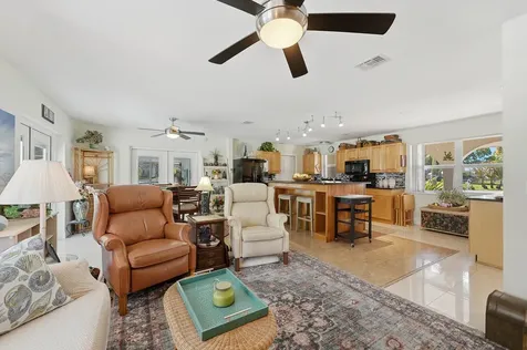 1100 Fleetwood Lane Fort Pierce FL 34982