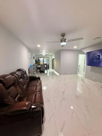 2403 Seaside Drive Greenacres FL 33463