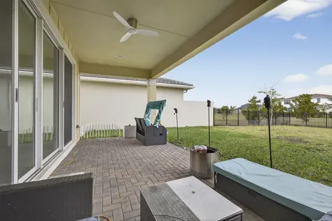 17235 Tawny Owl Trail Loxahatchee FL 33470