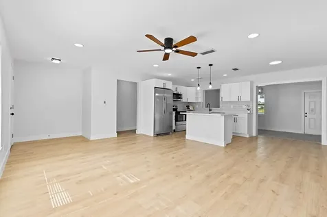 5950 24th Street Vero Beach FL 32966
