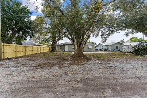 5950 24th Street Vero Beach FL 32966