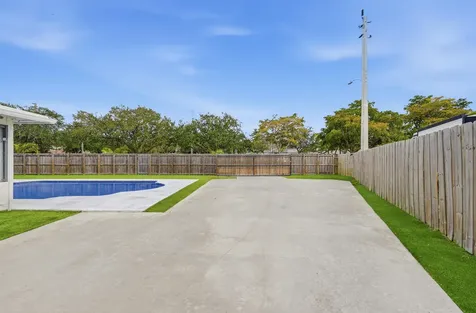 1188 Sw 24th Terrace Deerfield Beach FL 33442